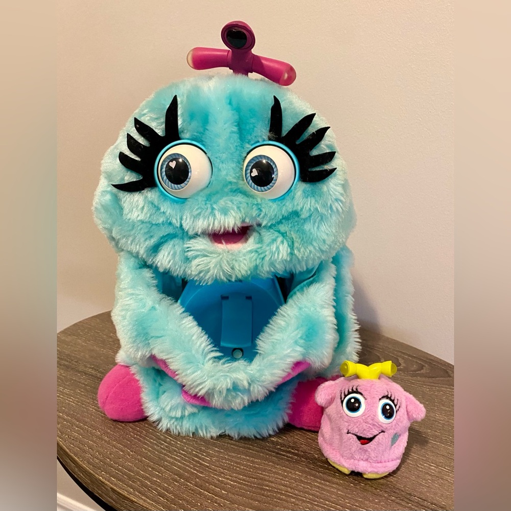Vintage 1999 Wuv Luvs Electronic TrendMasters Inc Plush Toy